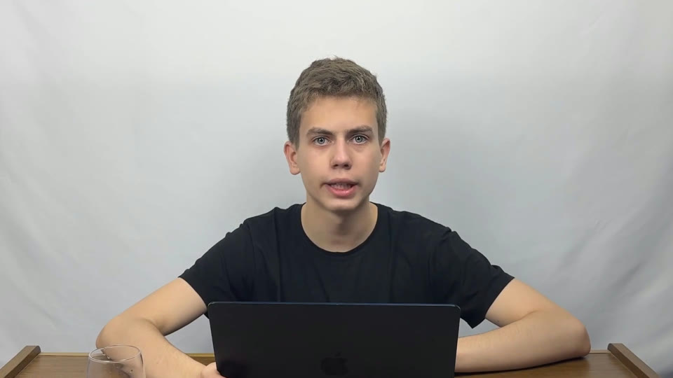 Кадр из видео о доходе небольших Telegram-каналов